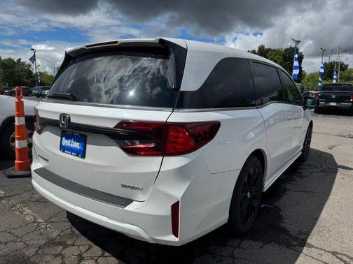 Platinum White Pearl 2025 Honda Odyssey Sport-L
