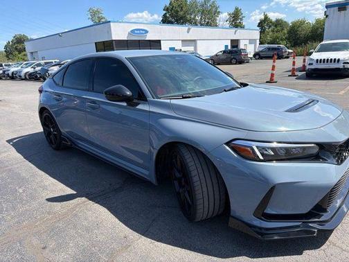 Sonic Gray Pearl 2025 Honda Civic Type R Base