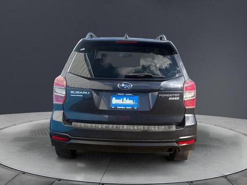 Dark Gray Metallic 2016 Subaru Forester 2.5i Limited