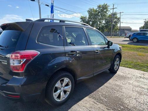 Dark Gray Metallic 2016 Subaru Forester 2.5i Limited