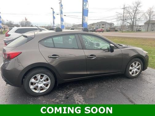 2015 Mazda Mazda3 i Sport