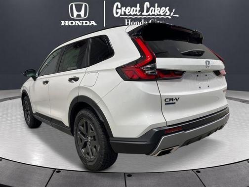 Platinum White Pearl 2026 Honda CR-V Hybrid TrailSport