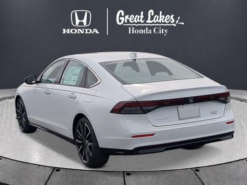 Platinum White Pearl 2026 Honda Accord Hybrid Touring