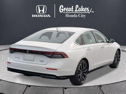 Platinum White Pearl 2026 Honda Accord Hybrid Touring