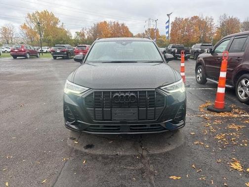2022 Audi Q3 45 S line Premium