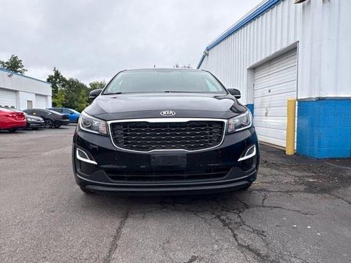Aurora Black 2020 Kia Sedona LX