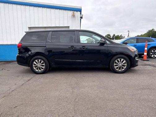 Aurora Black 2020 Kia Sedona LX