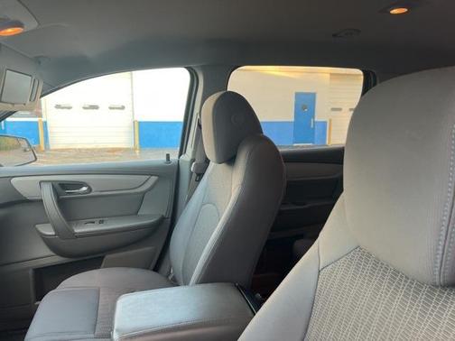 2014 Chevrolet Traverse LS