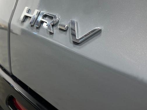 Urban Gray Pearl 2027 Honda HR-V EX-L