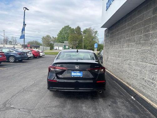 Crystal Black Pearl 2025 Honda Civic Sport