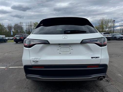 Platinum White Pearl 2025 Honda HR-V Sport
