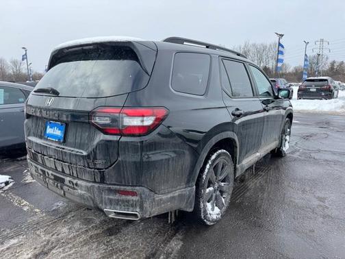 2023 Honda Pilot Sport