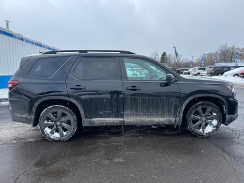 2023 Honda Pilot Sport