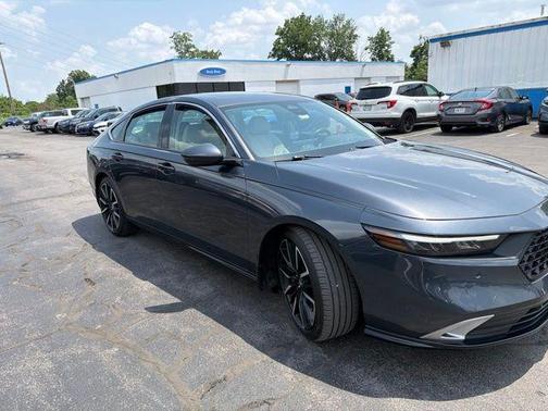 Meteorite Gray Metallic 2023 Honda Accord Hybrid Touring