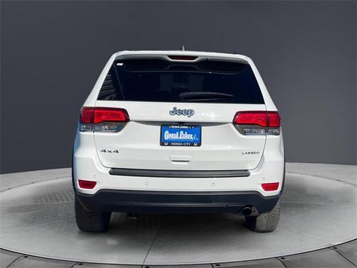 2020 Jeep Grand Cherokee Laredo E