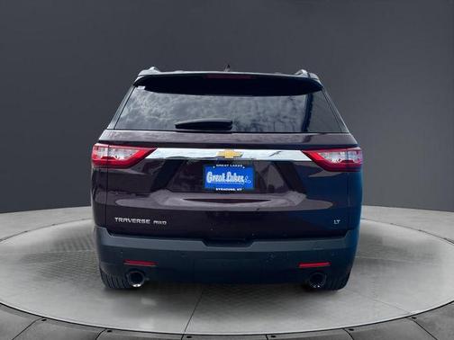 Black Currant Metallic 2018 Chevrolet Traverse LT Cloth