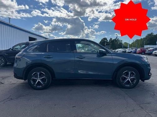 Pearl 2024 Honda HR-V EX-L