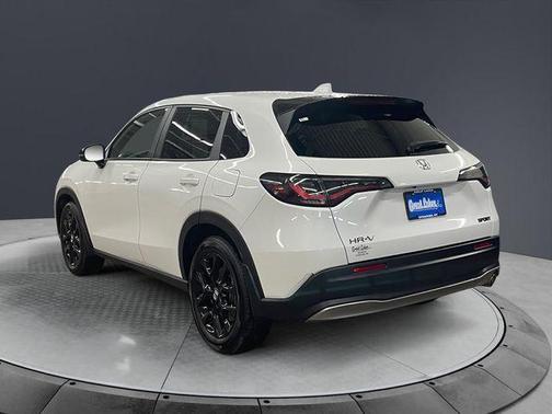 Platinum White Pearl 2025 Honda HR-V Sport
