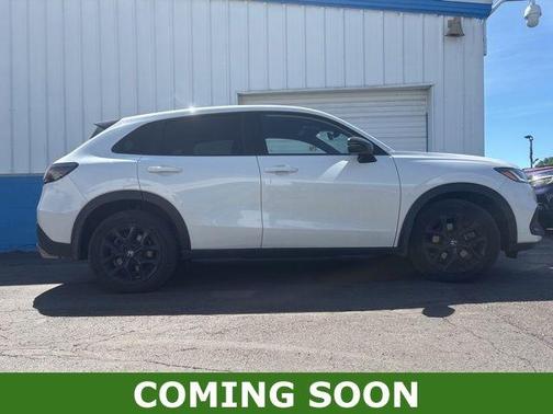 Platinum White Pearl 2025 Honda HR-V Sport