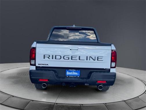 2025 Honda Ridgeline Black Edition