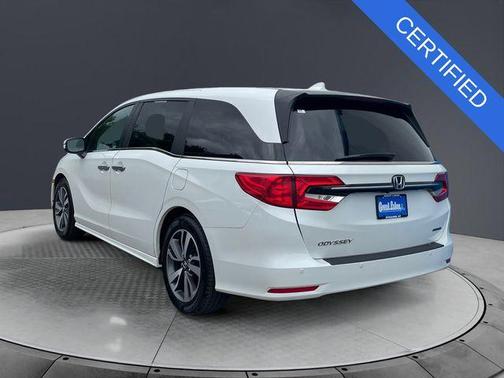 Platinum White Pearl 2022 Honda Odyssey Touring