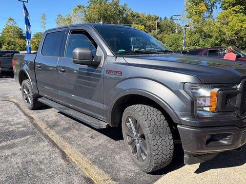 Magnetic Metallic 2018 Ford F-150 XLT