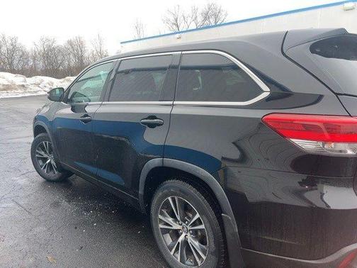 2018 Toyota Highlander LE Plus