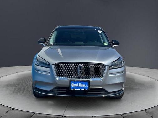 Silver Radiance Metallic 2022 Lincoln Corsair Standard