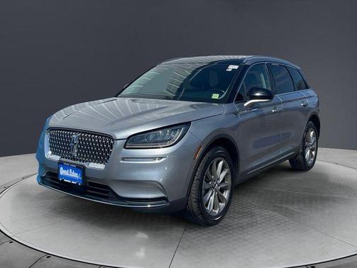 Silver Radiance Metallic 2022 Lincoln Corsair Standard