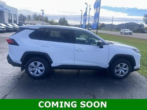 2023 Toyota RAV4 LE
