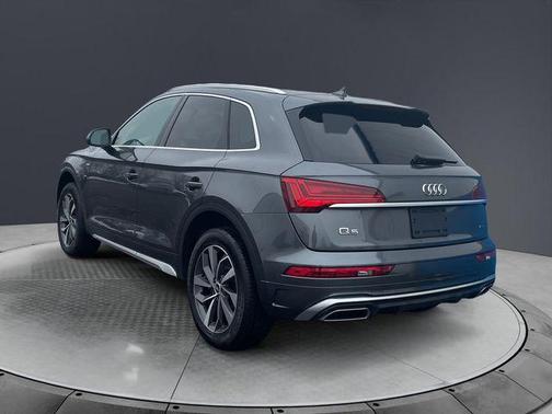 2022 Audi Q5 45 S line quattro Premium