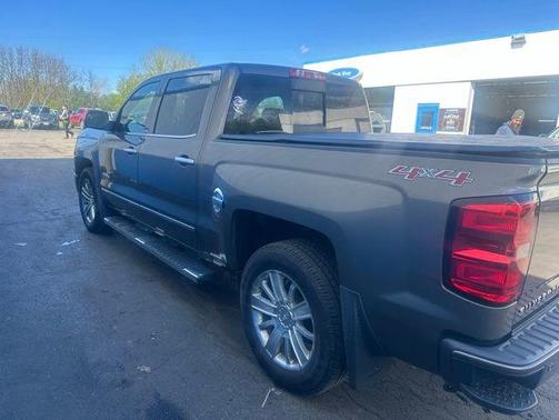 Brownstone Metallic 2015 Chevrolet Silverado 1500 High Country