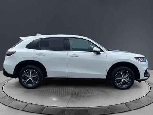Platinum White Pearl 2024 Honda HR-V EX-L