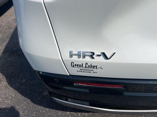 Platinum White Pearl 2024 Honda HR-V EX-L