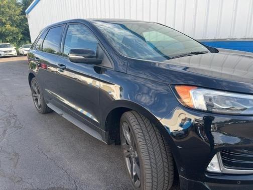 2020 Ford Edge ST