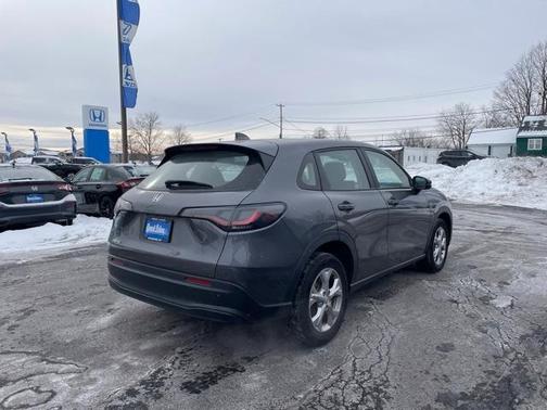 2024 Honda HR-V LX
