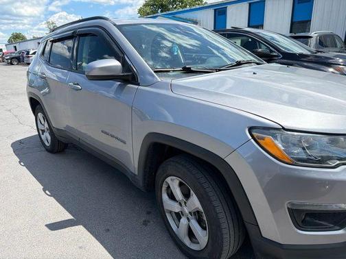 Billet Silver Metallic Clearcoat 2018 Jeep Compass Latitude