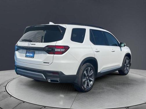 2025 Honda Pilot Touring+