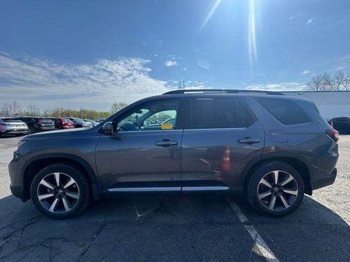 Modern Steel Metallic 2023 Honda Pilot Touring