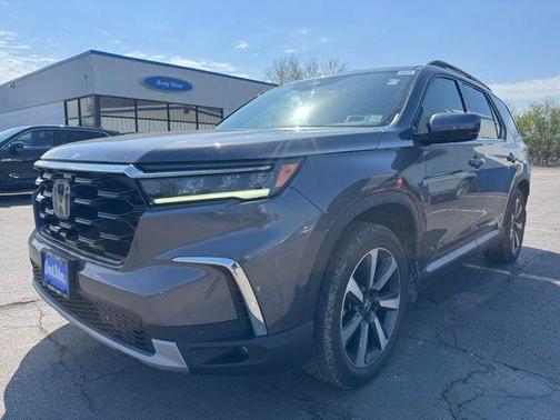 Modern Steel Metallic 2023 Honda Pilot Touring