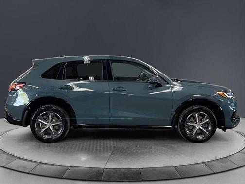 Pearl 2024 Honda HR-V EX-L