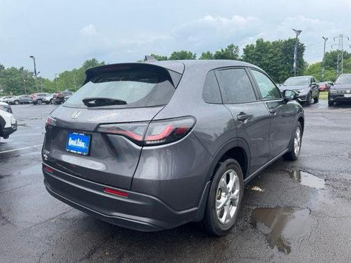 Gray 2025 Honda HR-V LX