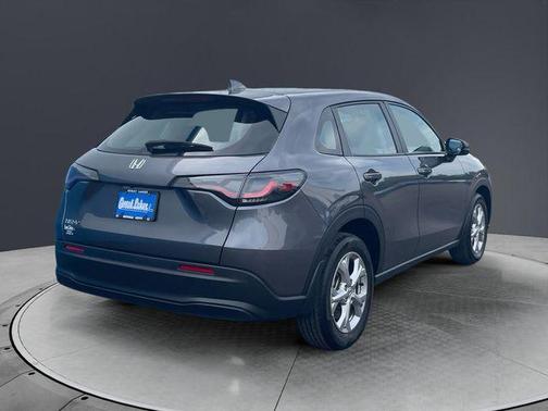 Modern Steel Metallic 2025 Honda HR-V LX