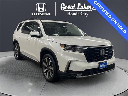 2024 Honda Pilot Touring