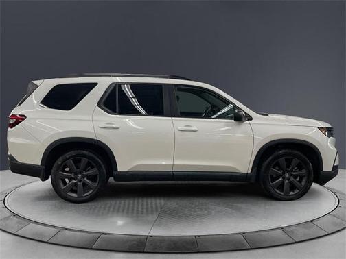 2023 Honda Pilot Sport