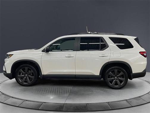 2023 Honda Pilot Sport