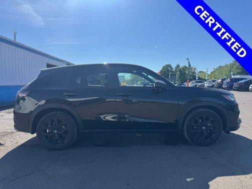 Crystal Black Pearl 2023 Honda HR-V Sport