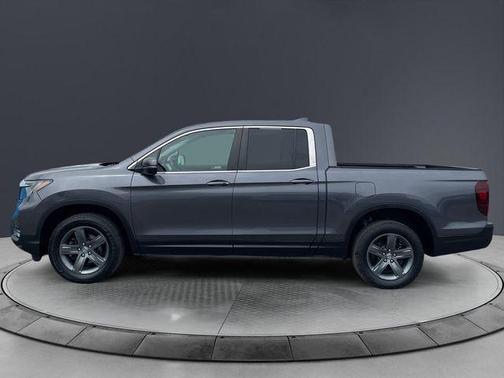 Modern Steel Metallic 2023 Honda Ridgeline RTL