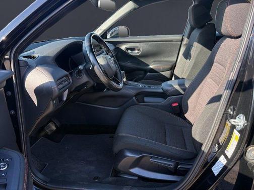 Crystal Black Pearl 2025 Honda HR-V Sport