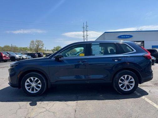 Still Night Pearl 2024 Honda CR-V LX